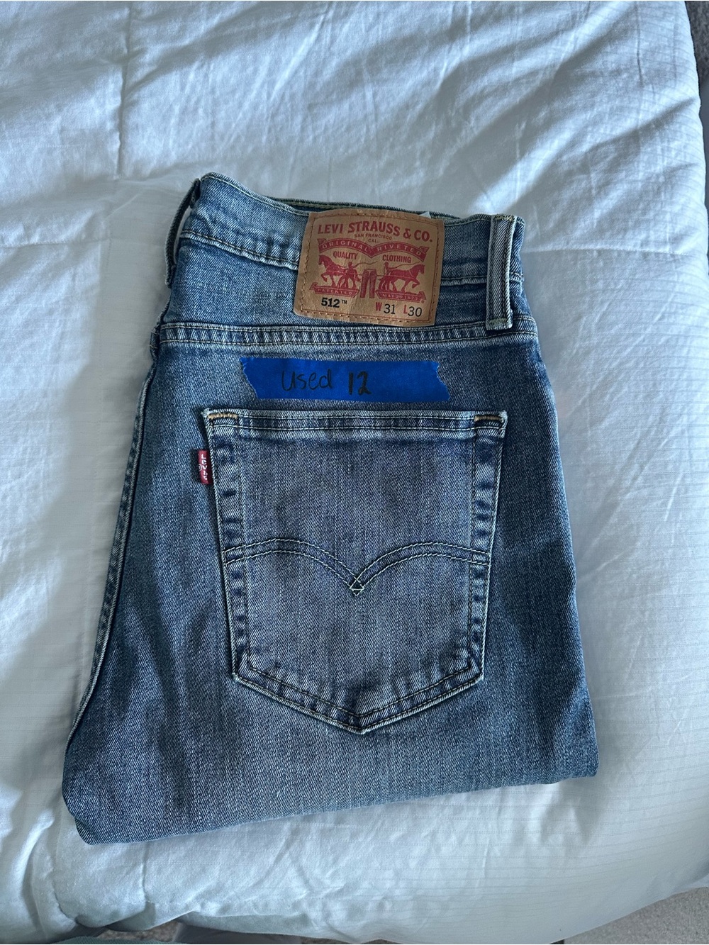 Levi's Men's Medium Blue Straight Jeans
